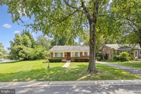 10117 Renfrew Rd, Silver Spring, MD 20901 photo 2