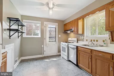 10117 Renfrew Rd, Silver Spring, MD 20901 photo 8