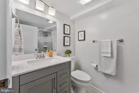113 Normandy Dr, Silver Spring, MD 20901 photo 45