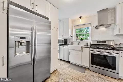 113 Normandy Dr, Silver Spring, MD 20901 photo 16