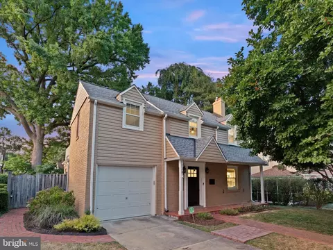 113 Normandy Dr, Silver Spring, MD 20901