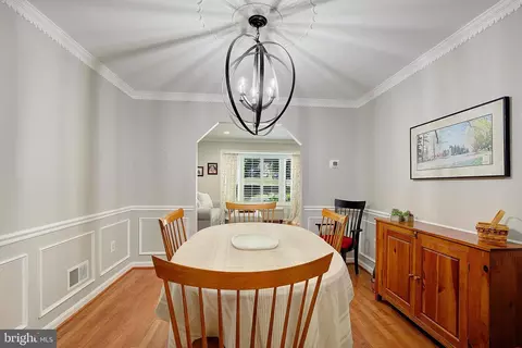 1551 Ivystone Ct, Silver Spring, MD 20904 photo 8