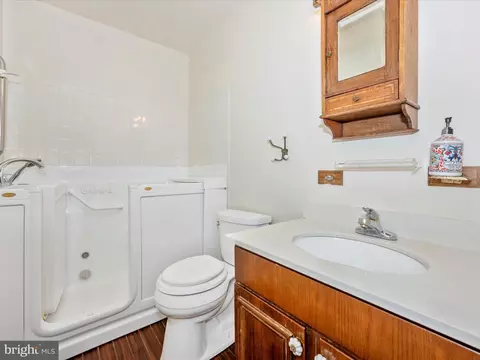 10942 Pebble Run Dr, Silver Spring, MD 20902 photo 29