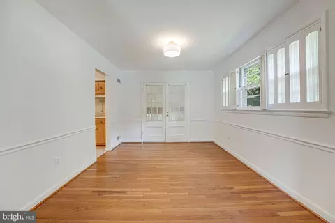 8504 Sundale Dr, Silver Spring, MD 20910 photo 10