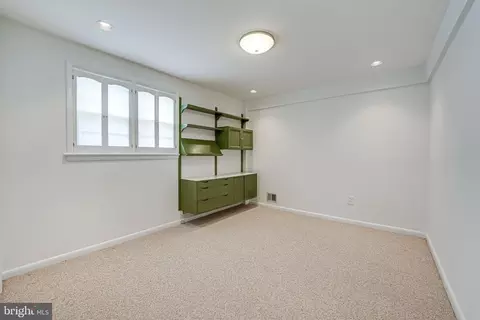 8504 Sundale Dr, Silver Spring, MD 20910 photo 27