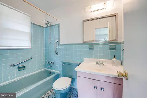 8504 Sundale Dr, Silver Spring, MD 20910 photo 22