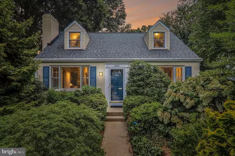6202 Wilmett Rd, Bethesda, MD 20817