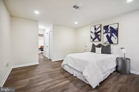 2107 Walsh View Ter #102, Silver Spring, MD 20902 photo 8