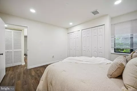 2107 Walsh View Ter #102, Silver Spring, MD 20902 photo 12