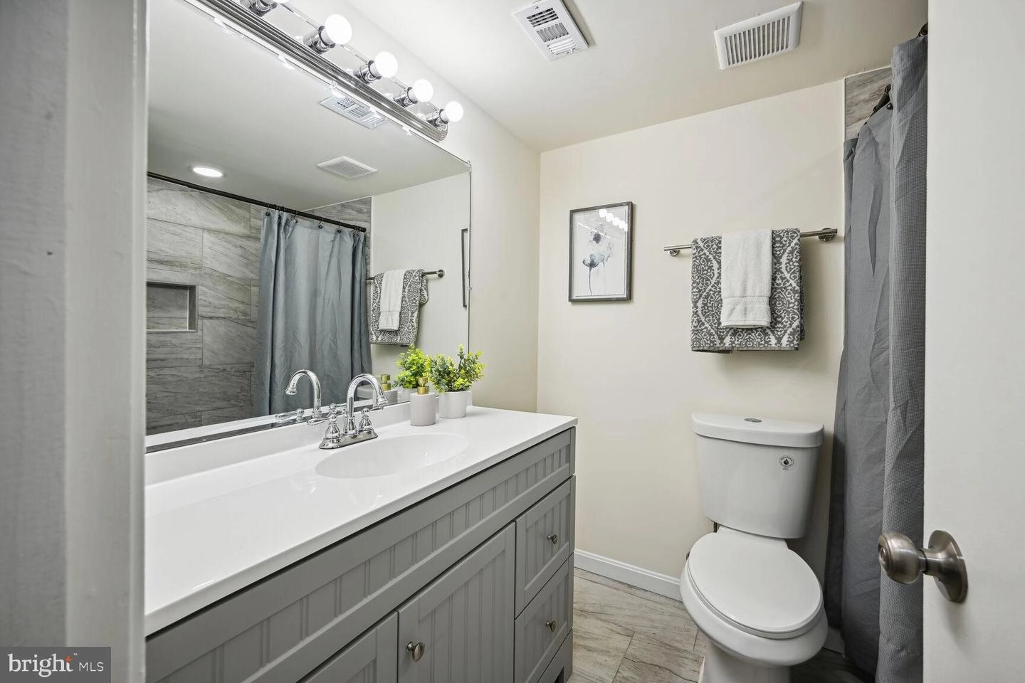 2107 Walsh View Ter #102, Silver Spring, MD 20902 photo 10