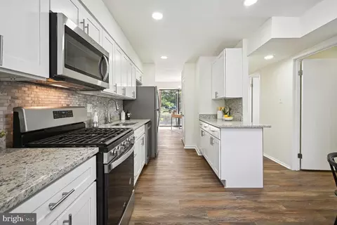 2107 Walsh View Ter #102, Silver Spring, MD 20902 photo 7