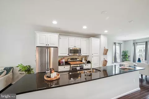 15826 Coolidge Ave, Silver Spring, MD 20906 photo 9