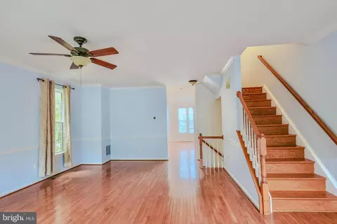 9833 Darcy Forest Dr, Silver Spring, MD 20910 photo 23
