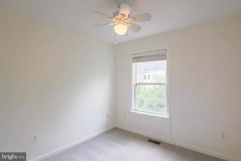 9833 Darcy Forest Dr, Silver Spring, MD 20910 photo 31