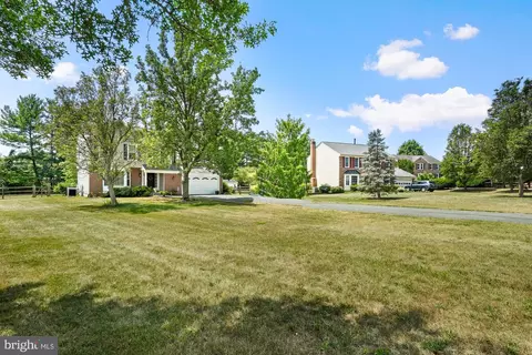 19204 Munger Farm Rd, Poolesville, MD 20837 photo 6