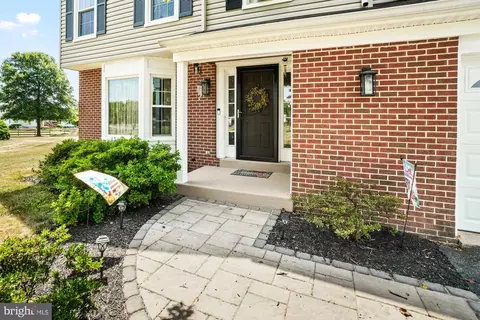 19204 Munger Farm Rd, Poolesville, MD 20837 photo 3