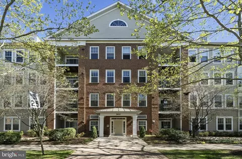 500 King Farm Blvd #103, Rockville, MD 20850
