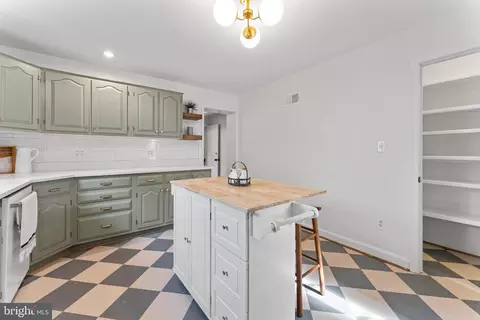 10010 Quinby St, Silver Spring, MD 20901 photo 17
