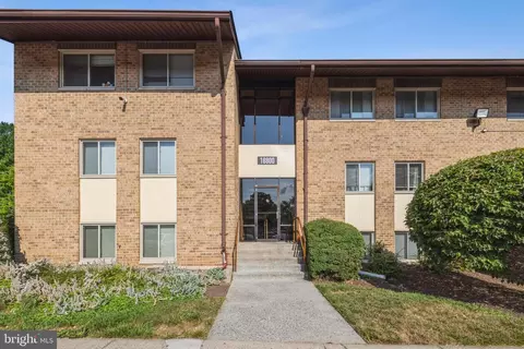 18800 Walkers Choice Rd #2, Montgomery Village, MD 20886