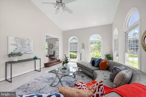 14716 Carona Dr, Silver Spring, MD 20905 photo 7
