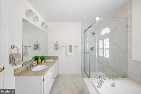 14716 Carona Dr, Silver Spring, MD 20905 photo 27