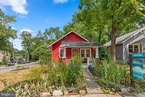 8119 Hartford Ave, Silver Spring, MD 20910