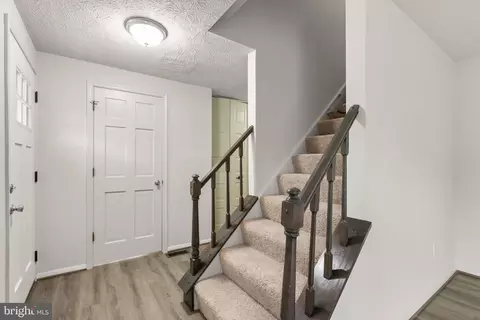 1280 Windmill Ln, Silver Spring, MD 20905 photo 5