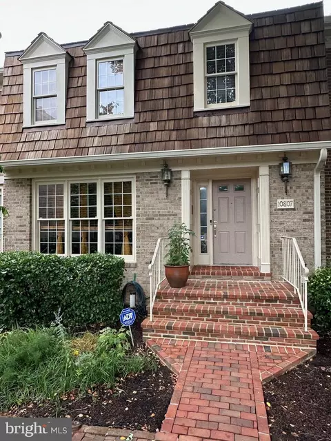 10807 Brewer House Rd, Rockville, MD 20852