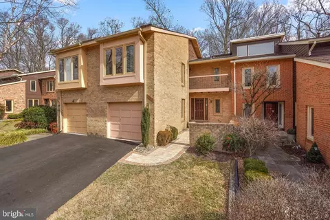 7809 Whiterim Ter, Potomac, MD 20854