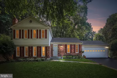 14233 Piccadilly Rd, Silver Spring, MD 20906