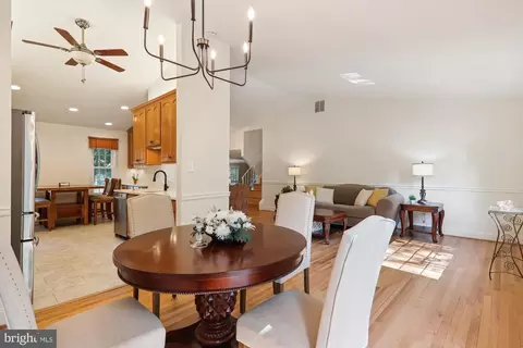 14233 Piccadilly Rd, Silver Spring, MD 20906 photo 8