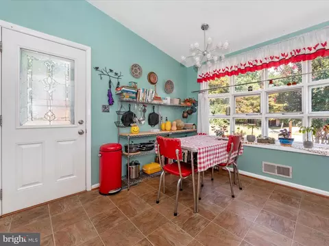 1115 Dunoon Rd, Silver Spring, MD 20903 photo 17