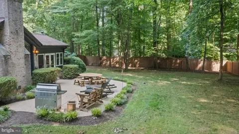 Exterior - 2008 Rebecca Ct, Silver Spring, MD 20906 photo 5 of 15
