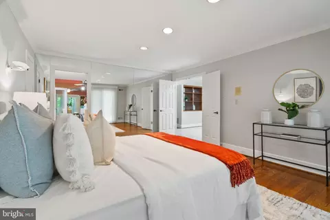 Bedroom - 2008 Rebecca Ct, Silver Spring, MD 20906 photo 3 of 15