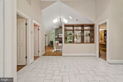 Entry Way - 2008 Rebecca Ct, Silver Spring, MD 20906 photo 1 of 14