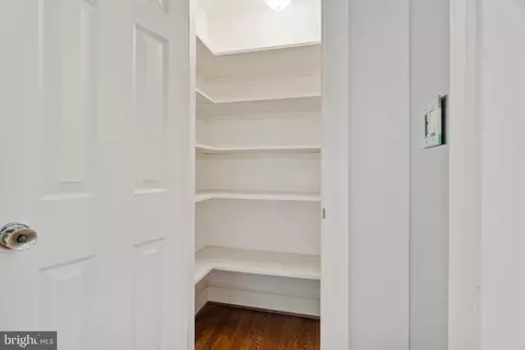 Entry Way - 2008 Rebecca Ct, Silver Spring, MD 20906 photo 5 of 14