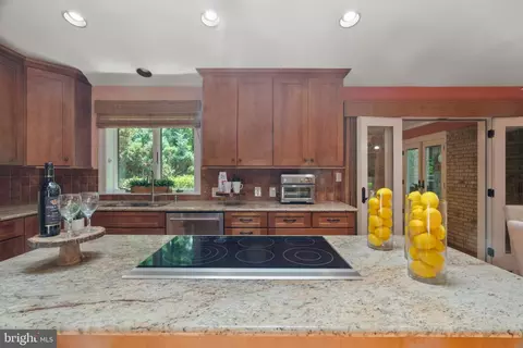 Kitchen - 2008 Rebecca Ct, Silver Spring, MD 20906 photo 2 of 5