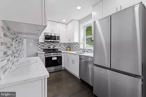 301 E Schuyler Rd, Silver Spring, MD 20901 photo 11