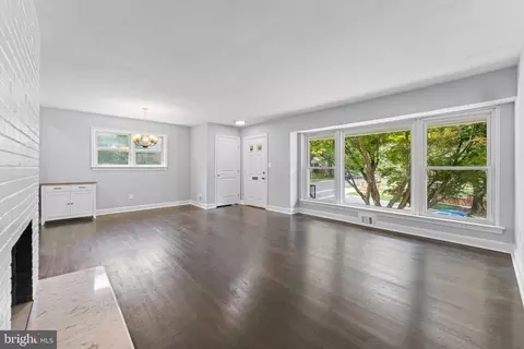 301 E Schuyler Rd, Silver Spring, MD 20901 photo 6