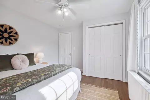 Bedroom - 614 Pershing Dr, Silver Spring, MD 20910 photo 4 of 7