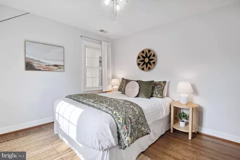 Bedroom - 614 Pershing Dr, Silver Spring, MD 20910 photo 3 of 7