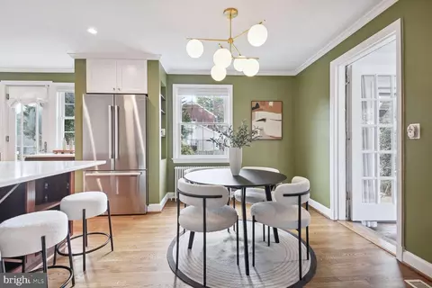 Dining - 614 Pershing Dr, Silver Spring, MD 20910 photo 3 of 3
