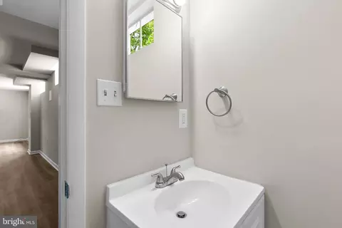 Bath - 1116 W Nolcrest Dr, Silver Spring, MD 20903 photo 5 of 5