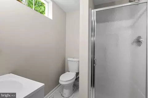 Bath - 1116 W Nolcrest Dr, Silver Spring, MD 20903 photo 4 of 5
