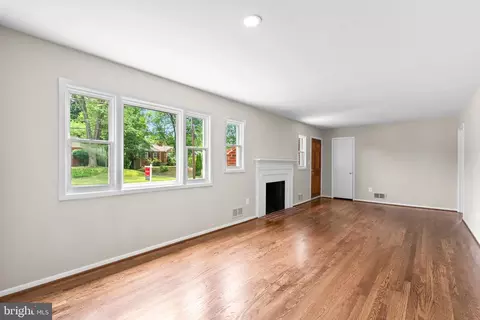 Living - 1116 W Nolcrest Dr, Silver Spring, MD 20903 photo 2 of 6