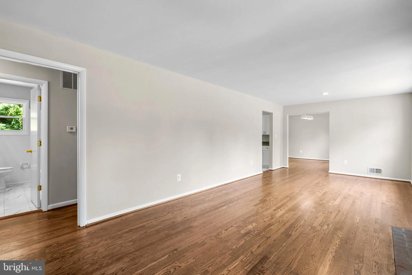 Living - 1116 W Nolcrest Dr, Silver Spring, MD 20903 photo 3 of 6