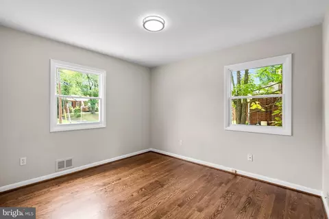 Bedroom - 1116 W Nolcrest Dr, Silver Spring, MD 20903 photo 1 of 7