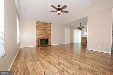 3644 Edelmar Ter #122-B, Silver Spring, MD 20906 photo 9