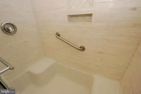 3644 Edelmar Ter #122-B, Silver Spring, MD 20906 photo 24