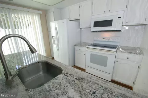3644 Edelmar Ter #122-B, Silver Spring, MD 20906 photo 16
